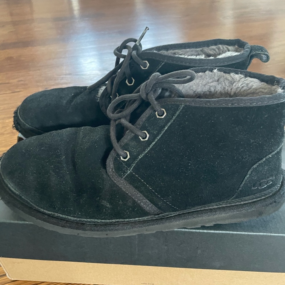 Black men’s UGG  soft boots